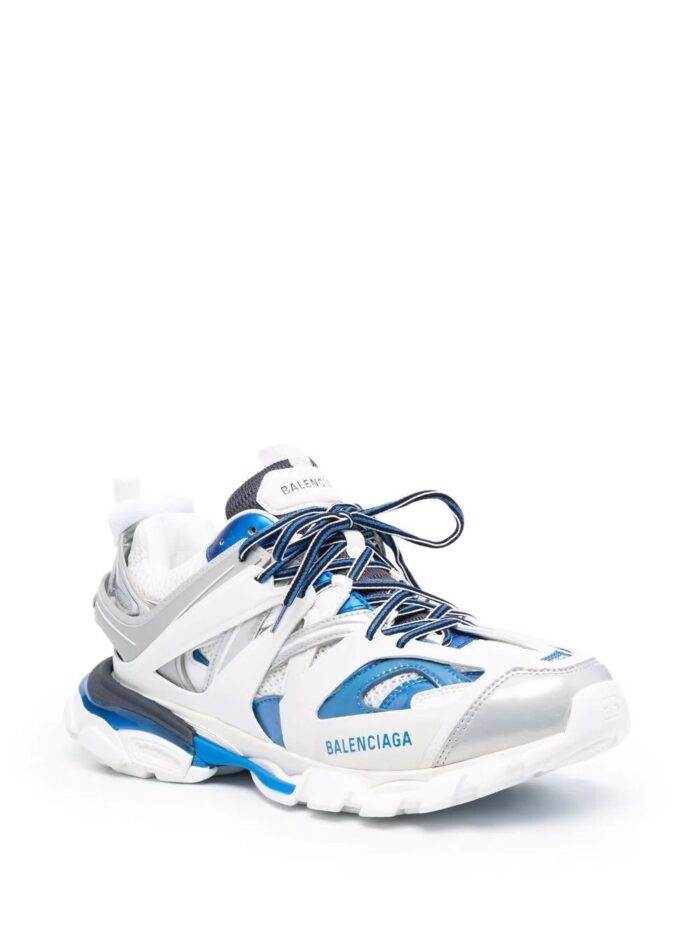 TRACK - Image 3