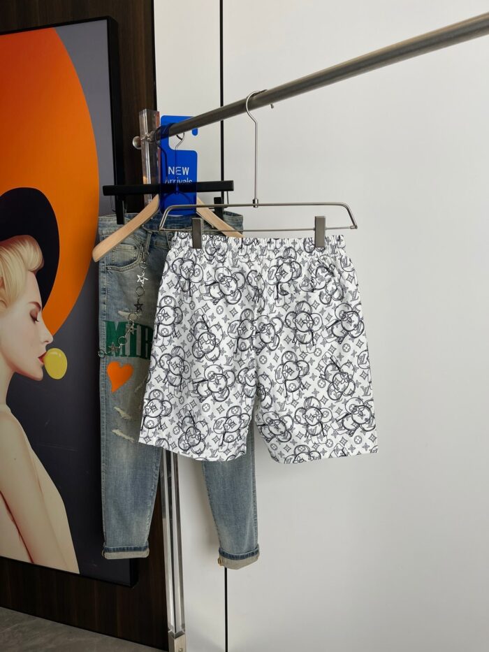 Shorts - Image 4