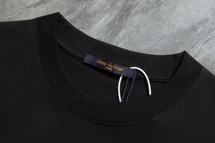 T-shirt - Image 5