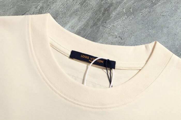 T-shirt - Image 4