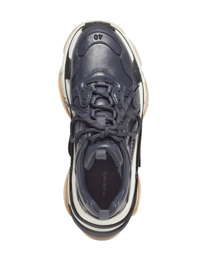 TRIPLE S - Image 2