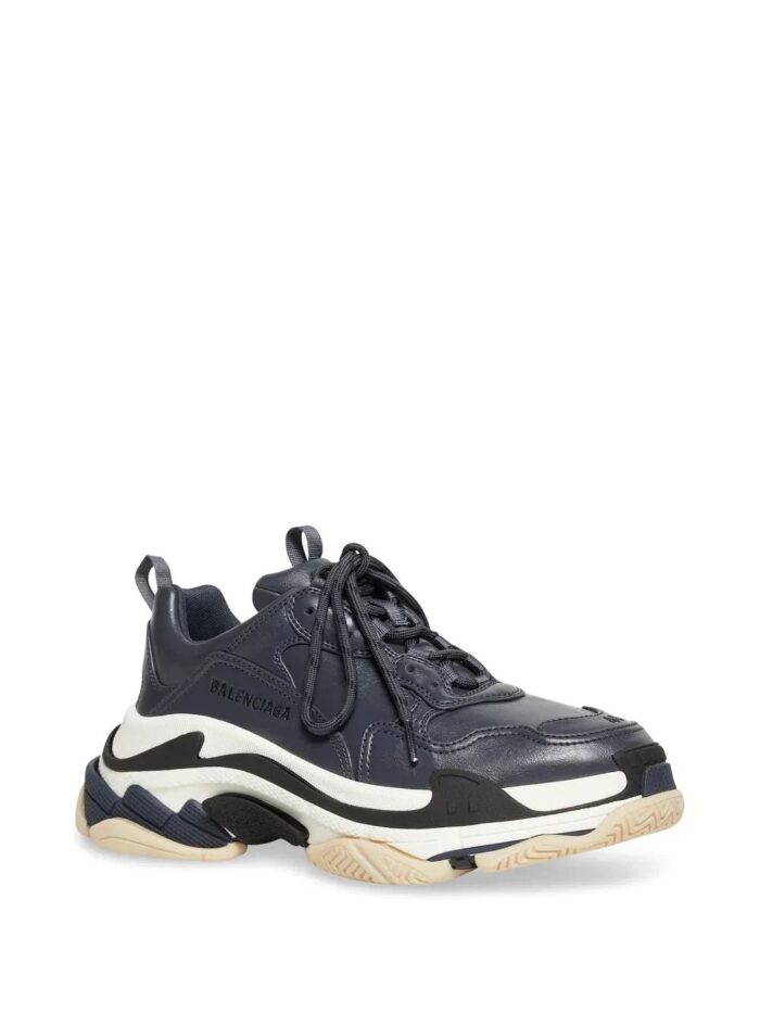 TRIPLE S - Image 4