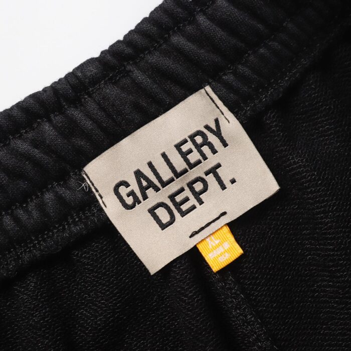 Shorts - Image 9