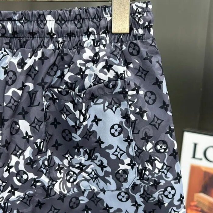Shorts - Image 6