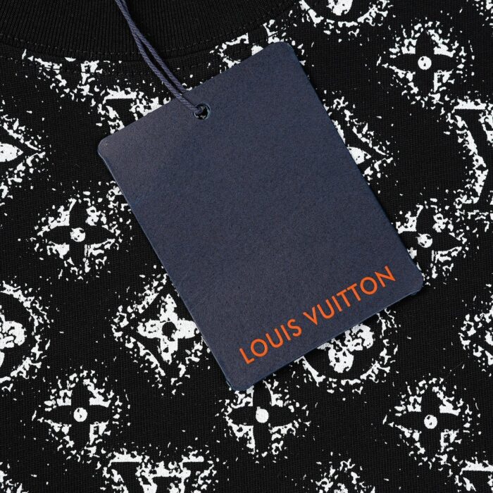 T-shirt - Image 6