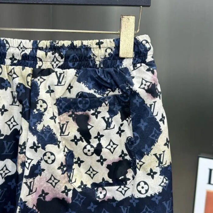 Shorts - Image 4