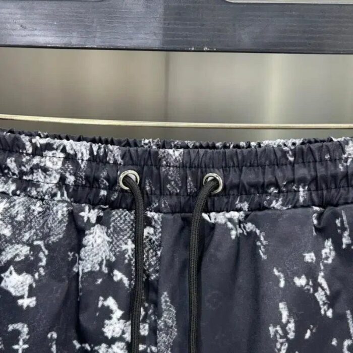 Shorts - Image 3