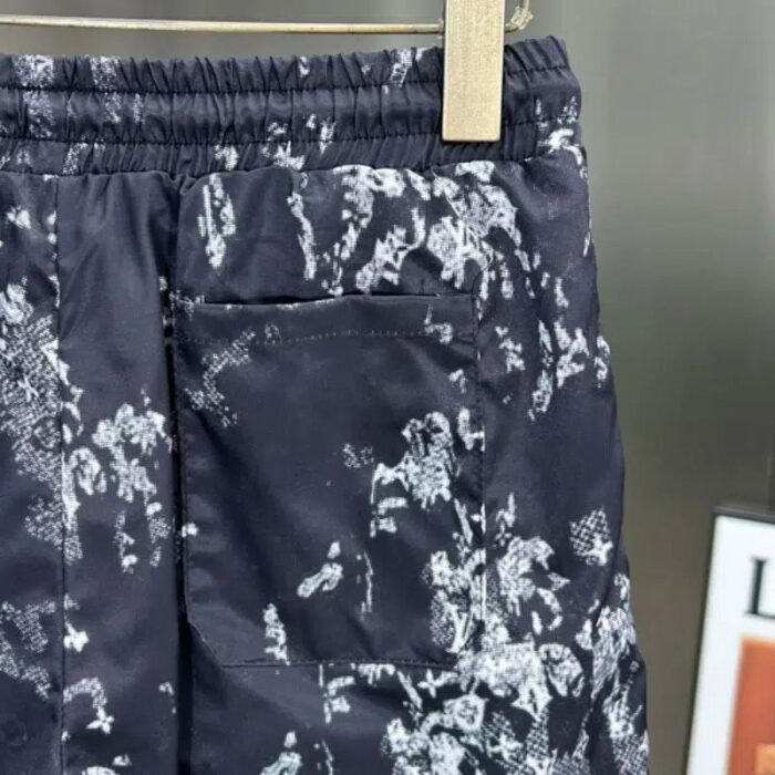 Shorts - Image 4