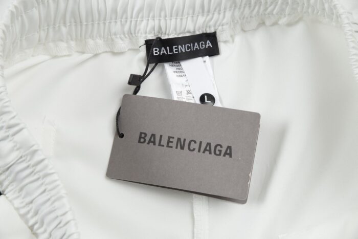 Shorts - Image 6