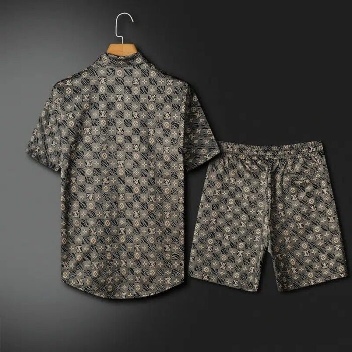 Set - Image 4
