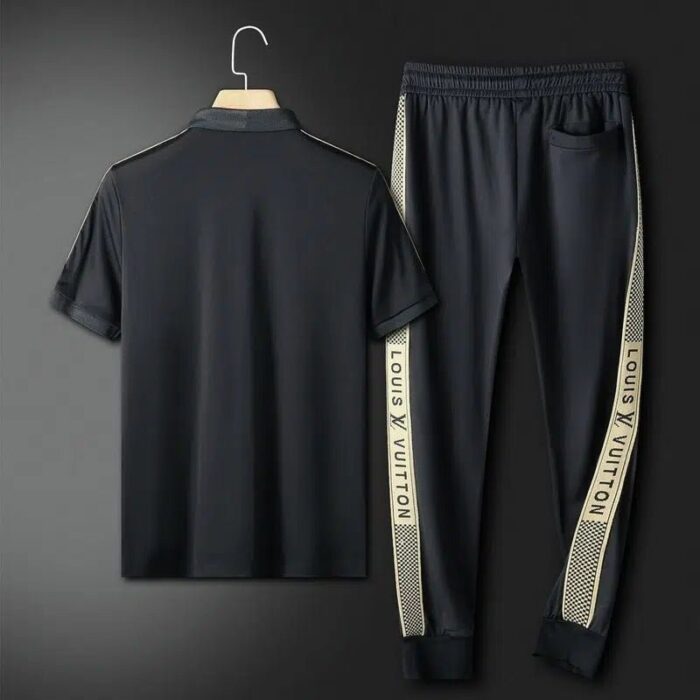 Tracksuit - Image 4