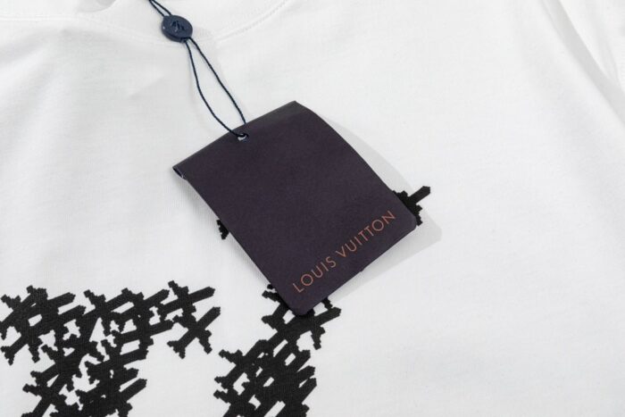 T-shirt - Image 4