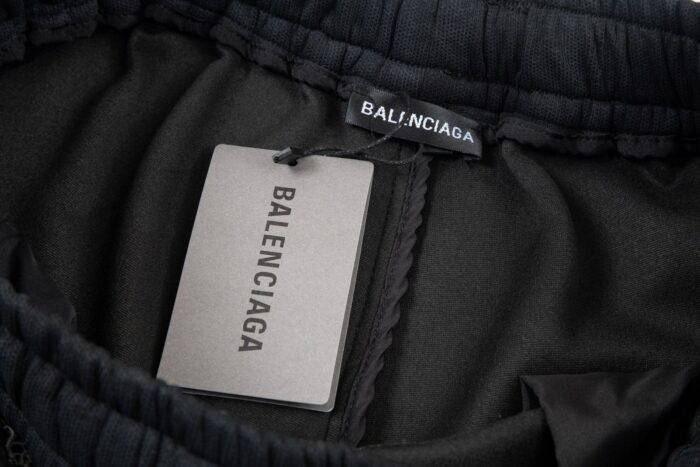 Shorts - Image 3