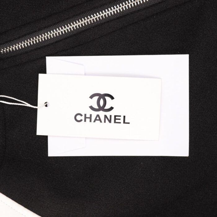 Jacket - Image 6
