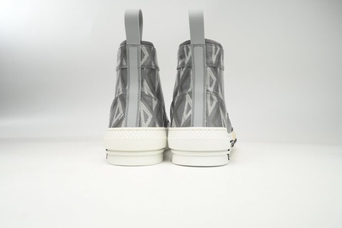 B23 - Image 6