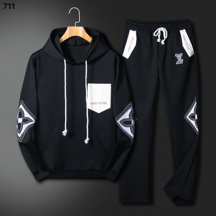 Tracksuit - Image 3