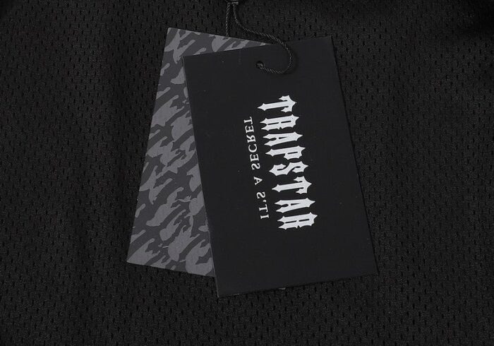 Tracksuit - Image 14