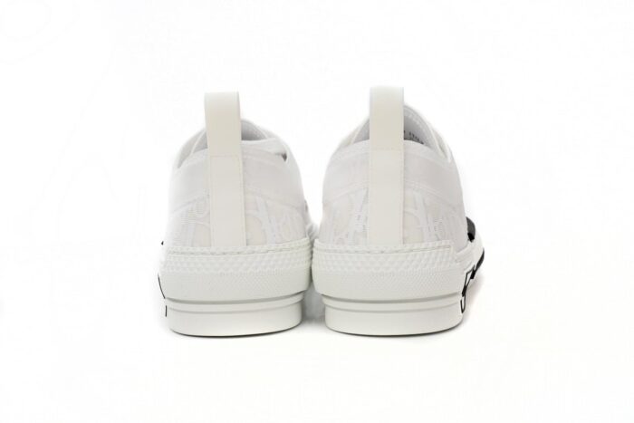 B23 - Image 7