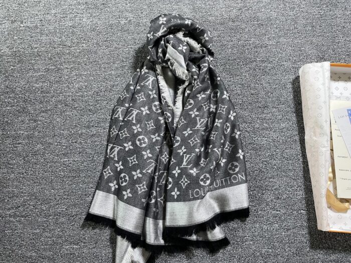 Scarf - Image 3