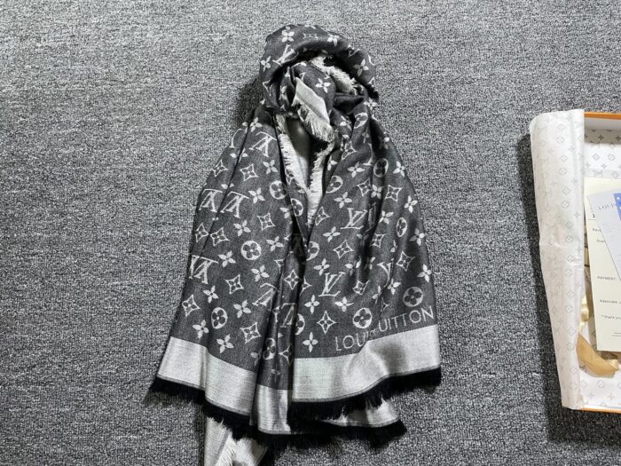 Scarf - Image 3
