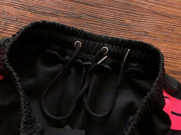 Shorts - Image 5