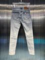 Jeans - Image 2