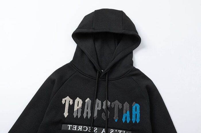 Tracksuit - Image 7
