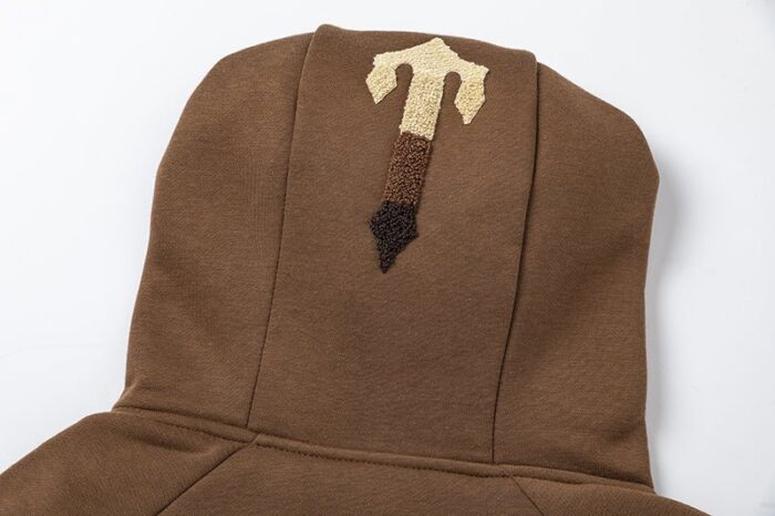 Tracksuit - Image 7