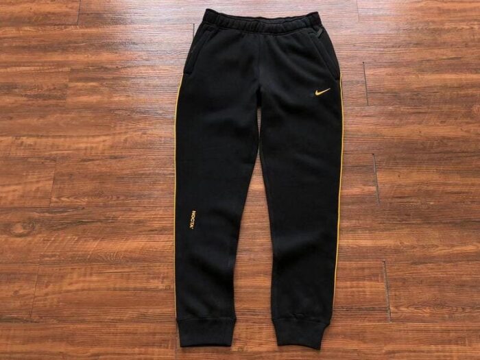 Tracksuit - Image 3