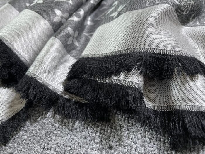 Scarf - Image 4