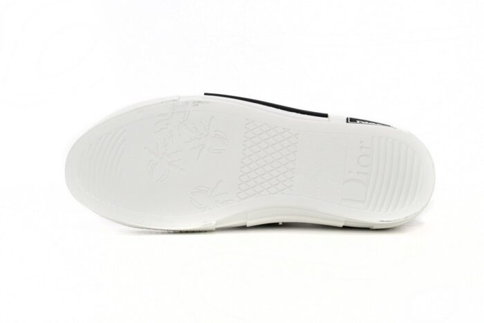 B23 - Image 6