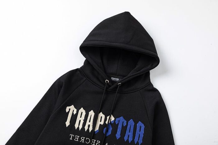 Tracksuit - Image 4