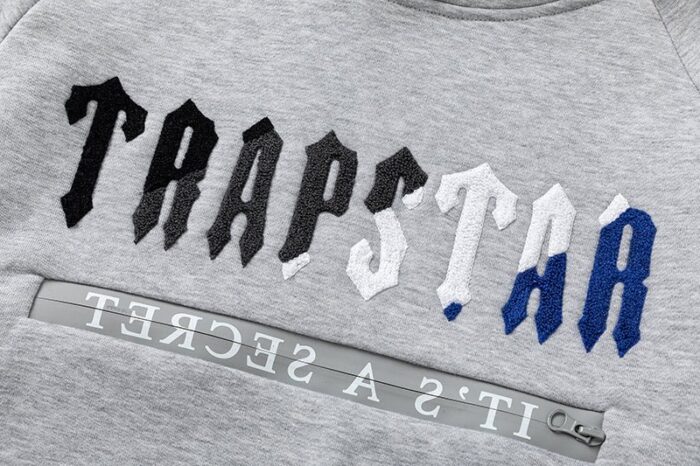 Tracksuit - Image 6