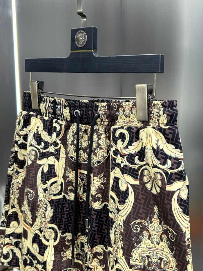 Shorts - Image 4