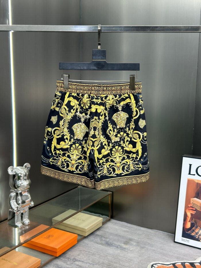 Shorts - Image 2