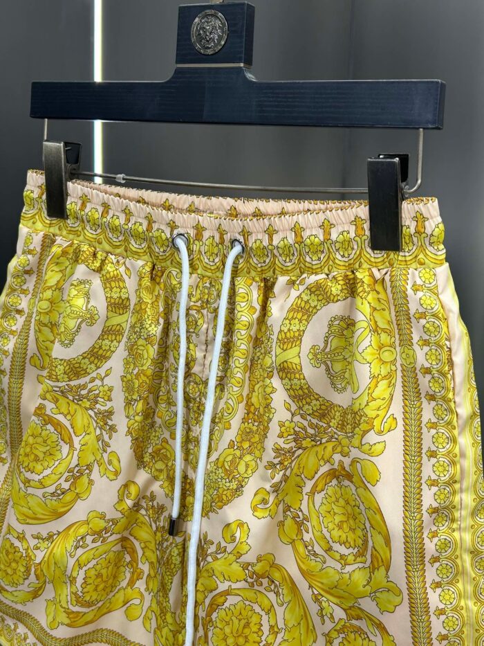 Shorts - Image 3