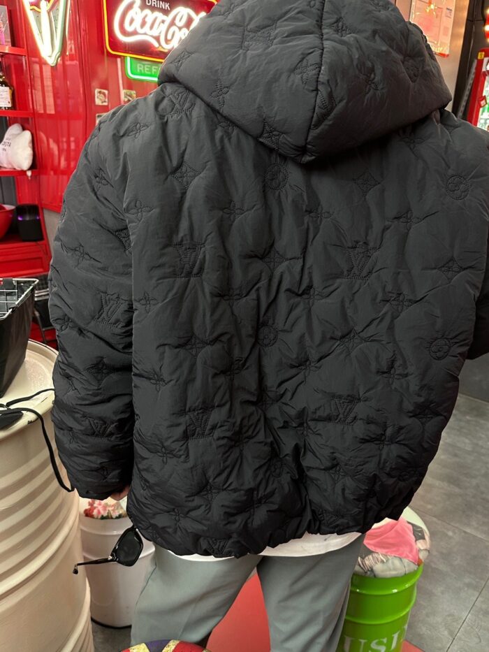 Jacket - Image 4