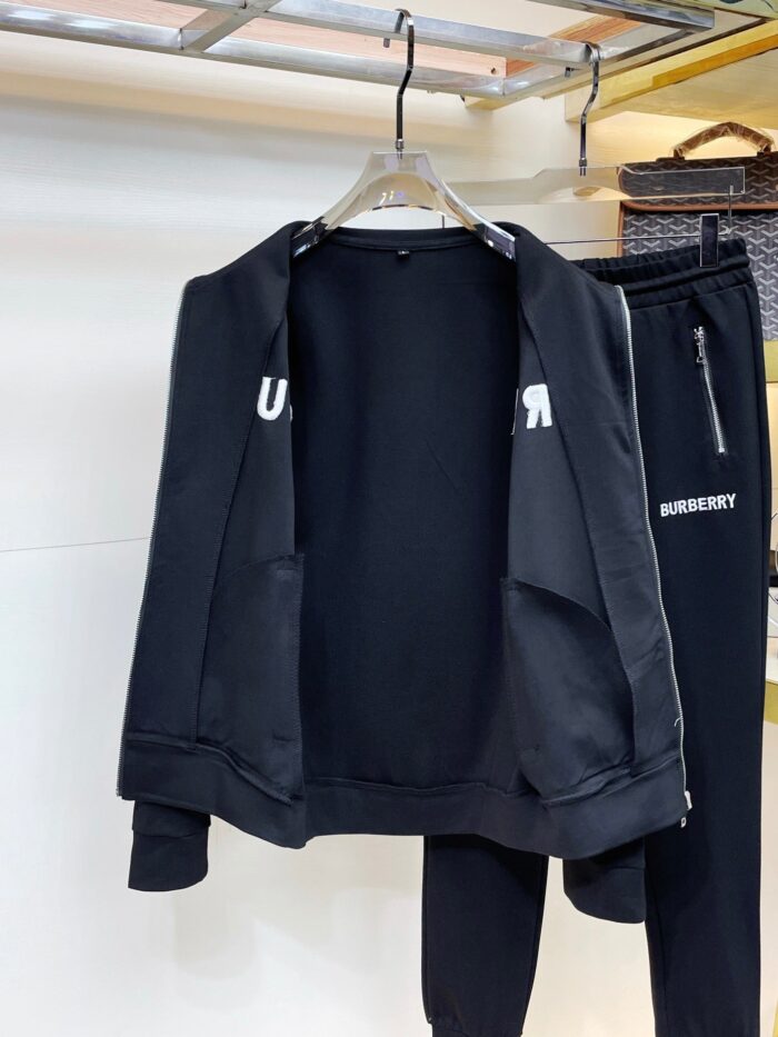Tracksuit - Image 5