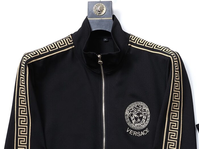 Tracksuit - Image 4