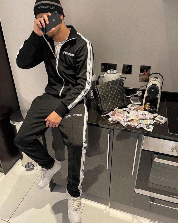 Tracksuit - Image 5
