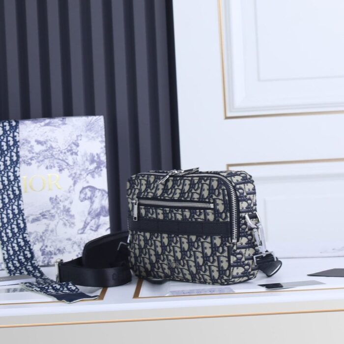 Bag - Image 4