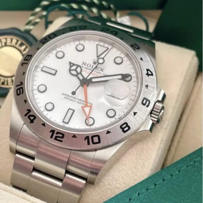 Explorer RLX045 - Image 3