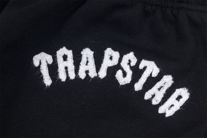 Tracksuit - Image 6