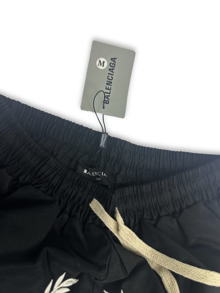 Shorts - Image 3