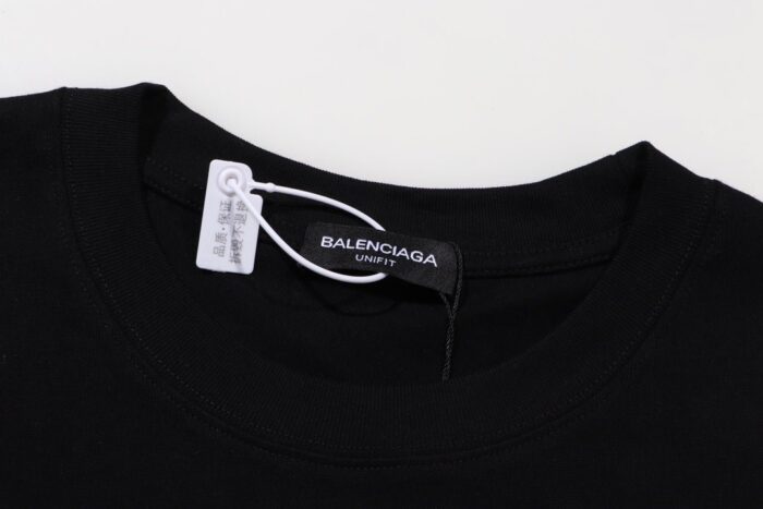 T-shirt - Image 6