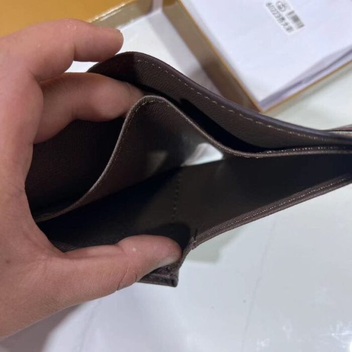 Wallet - Image 5