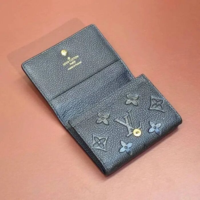 Wallet - Image 5