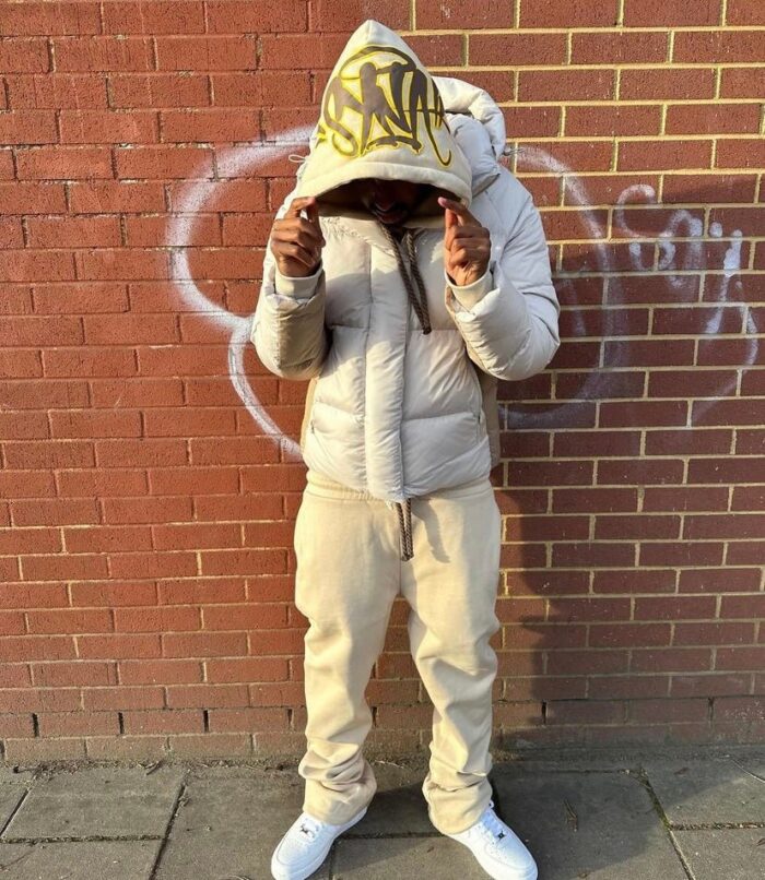 Tracksuit - Image 5