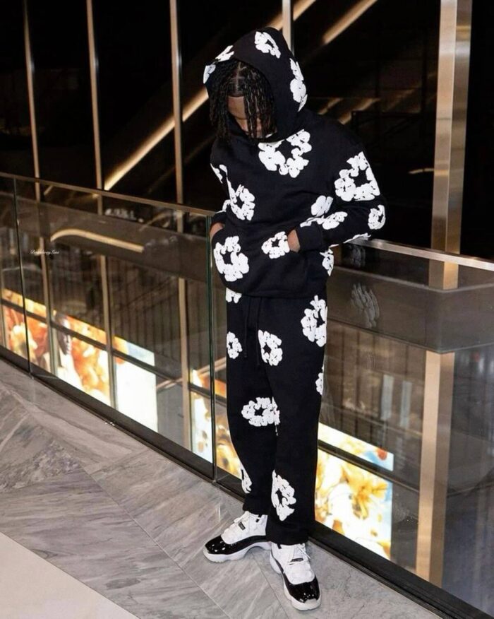 Tracksuit - Image 4