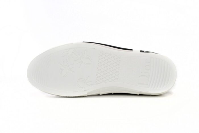 B23 - Image 7